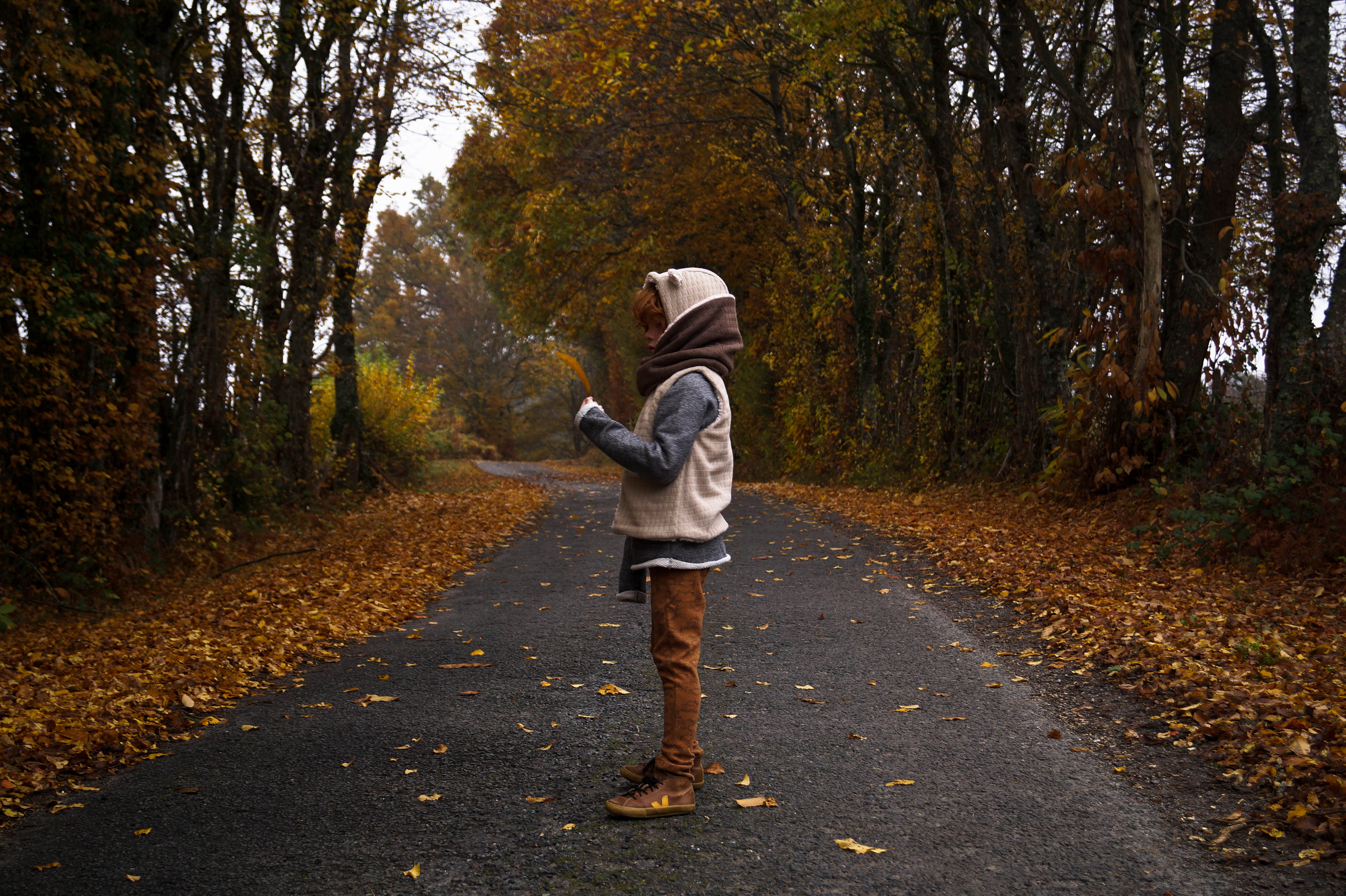 Shooting automne Minabulle garçon raleur