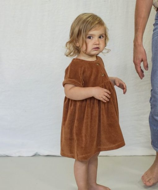 Alternative view of robe NORA éponge cannelle